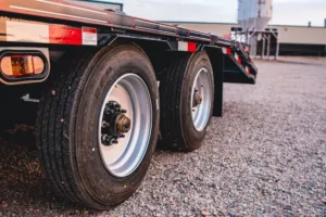 Super Single Flatdeck SS200P Pintle Trailer with a durable flatdeck design and pintle hitch, built for heavy-duty hauling and reliable performance.