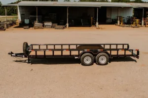 Side view of the Super Duty Utility SDU104 Trailer highlighting its durable frame and utility-focused features.
